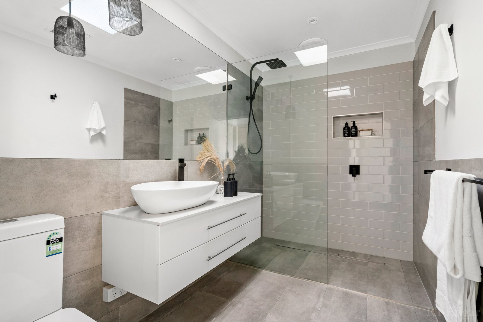 Real Estate and Property in 23 Barkers Road, Kew, VIC