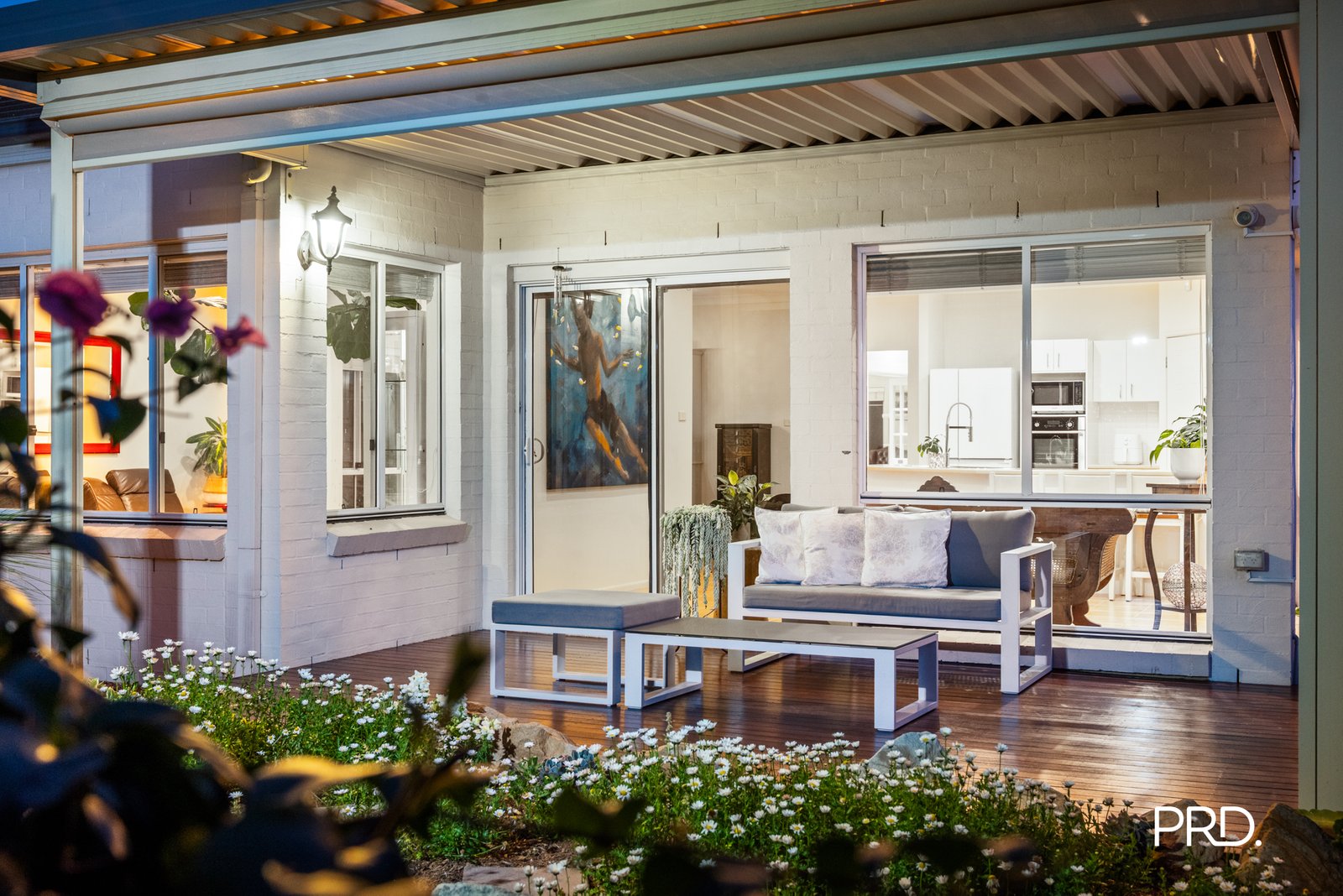 23 Barron Field Drive GLENMORE PARK 21