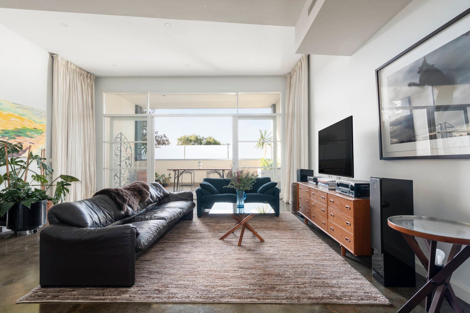 Real Estate and Property in 23 Barrow Place, Richmond, VIC