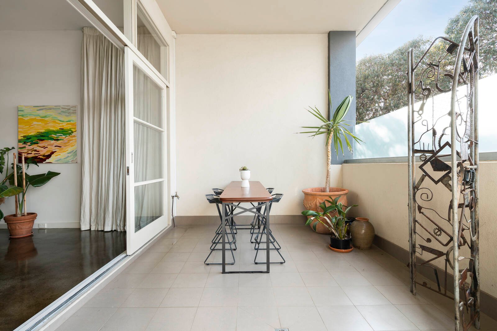 Real Estate and Property in 23 Barrow Place, Richmond, VIC