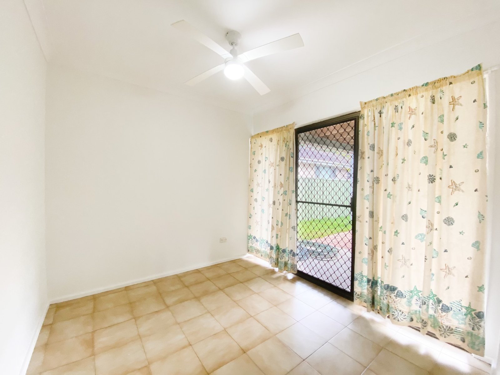 2/3 Bay Street NELSON BAY 10