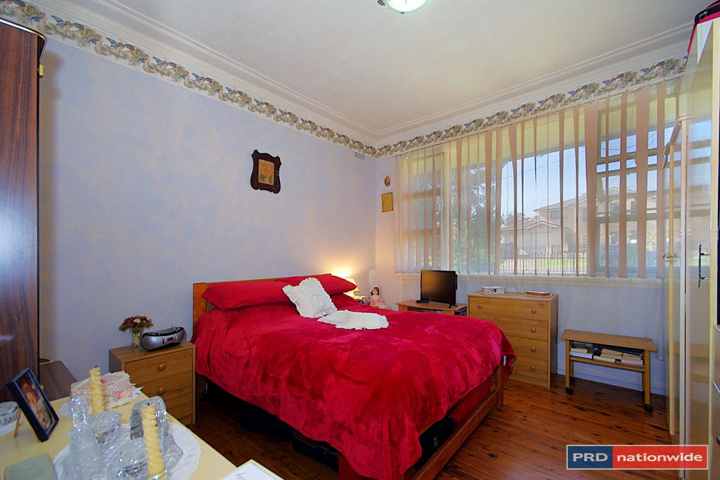 23 Belford St  INGLEBURN 3