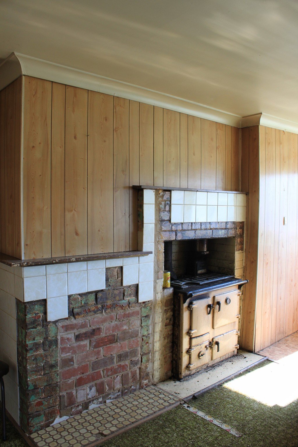 23 Bell Street TUMBARUMBA 9