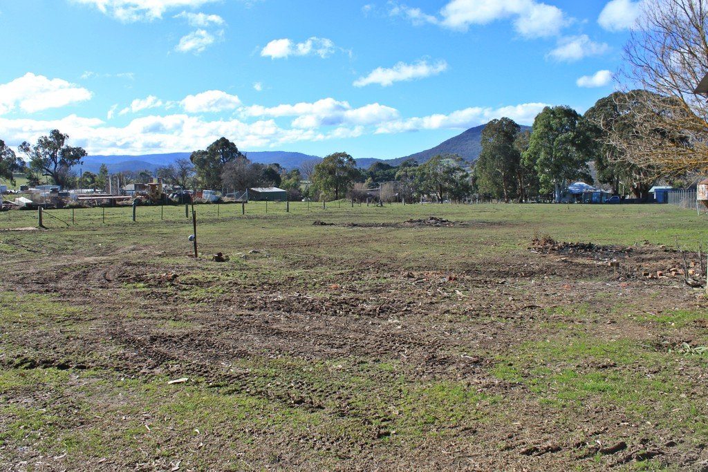 23 Bell Street TUMBARUMBA 17