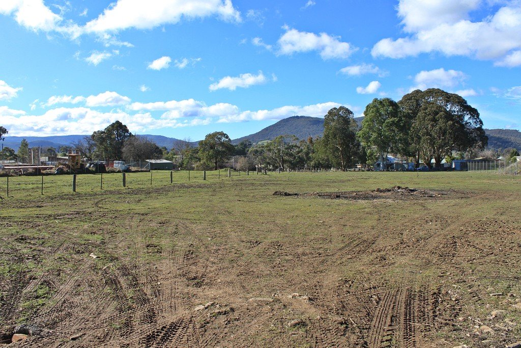 23 Bell Street TUMBARUMBA 21