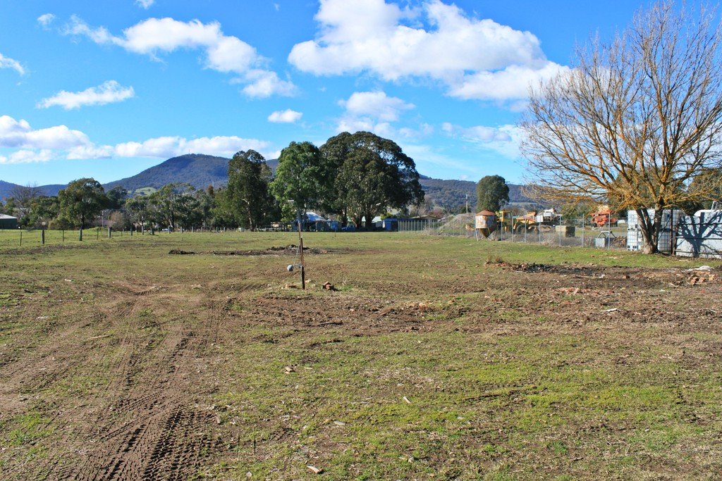 23 Bell Street TUMBARUMBA 22