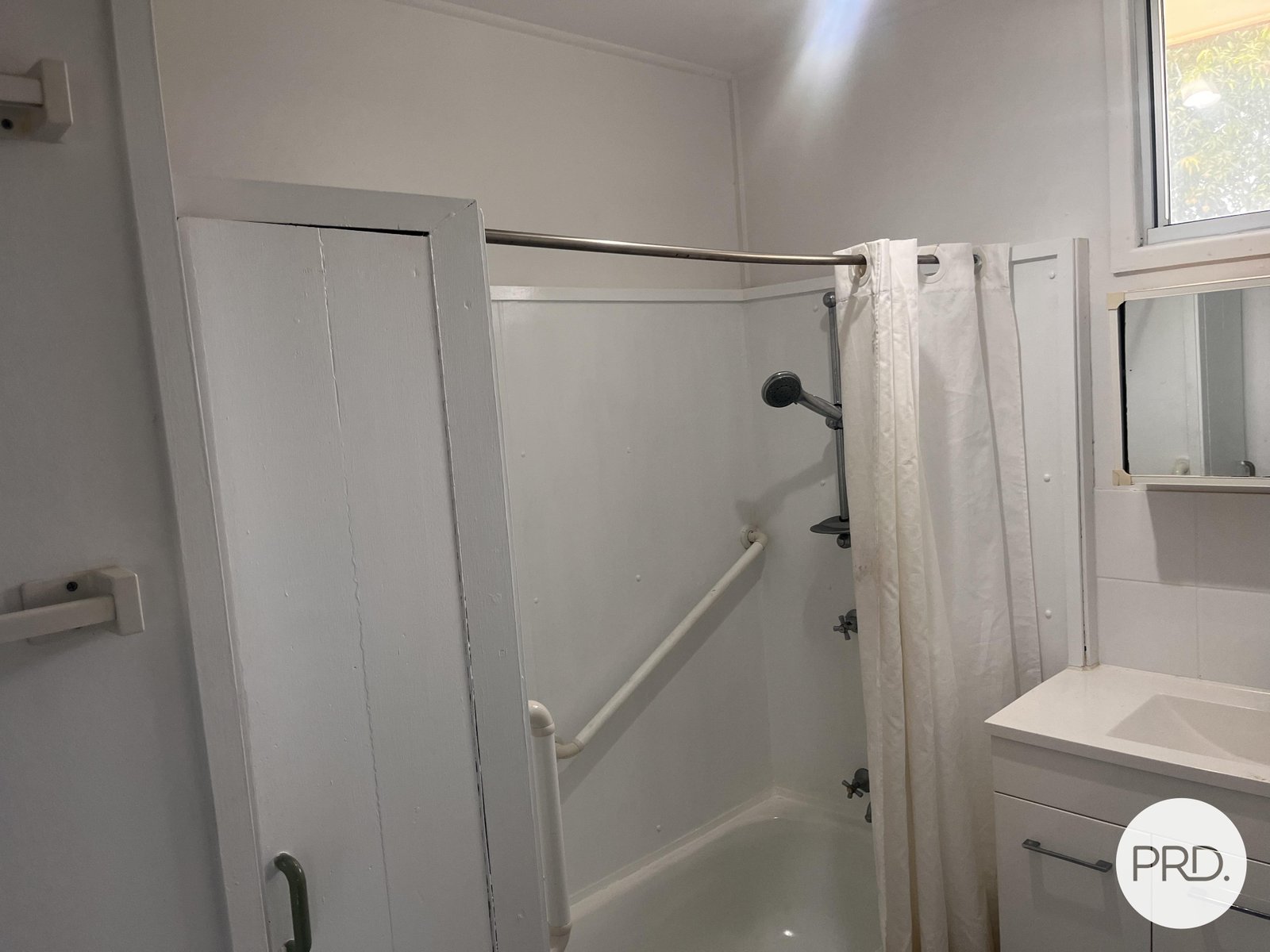 23 Bezzina Court BUCASIA 8