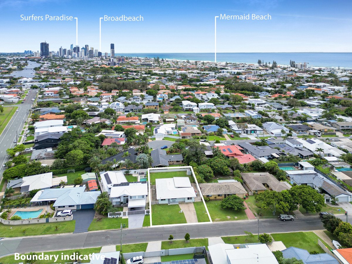 23 Birigun Street Mermaid Waters 19
