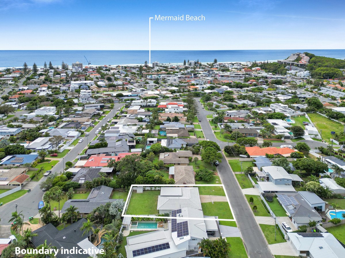 23 Birigun Street Mermaid Waters 20