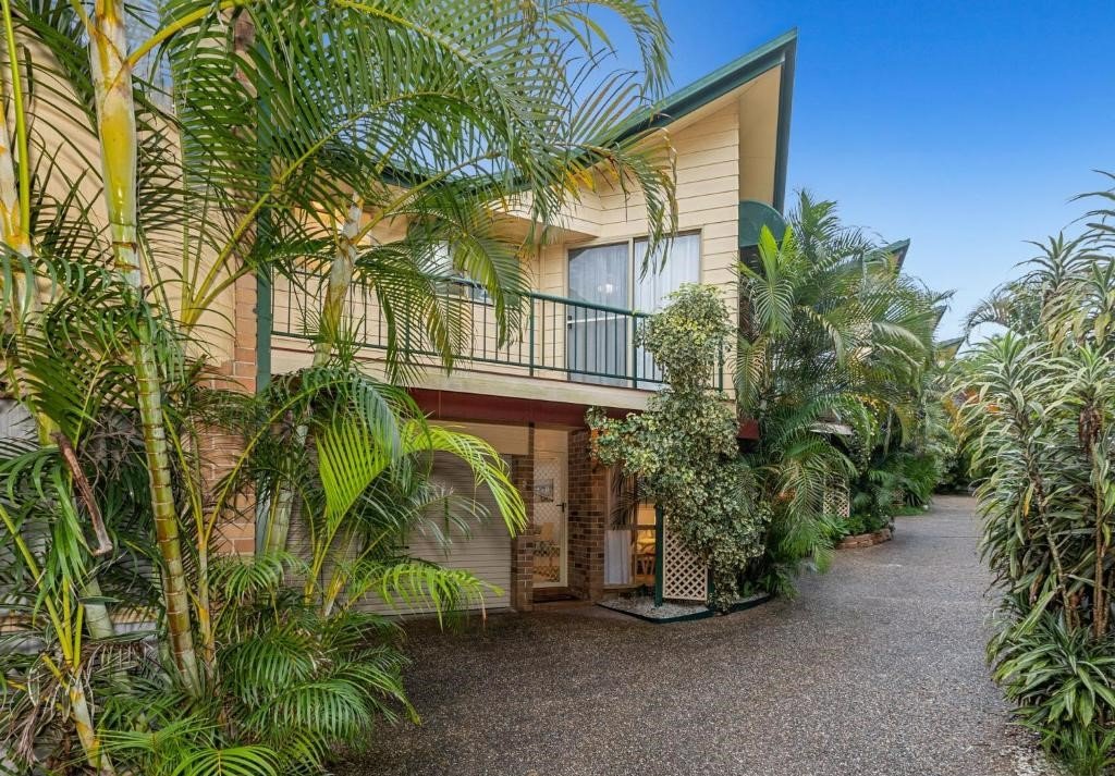 2/3 Boomerang Street KINGSCLIFF 2