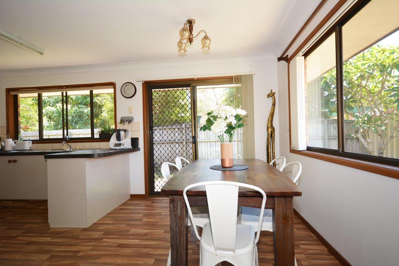 2/3 Bosun Boulevard BANORA POINT 3