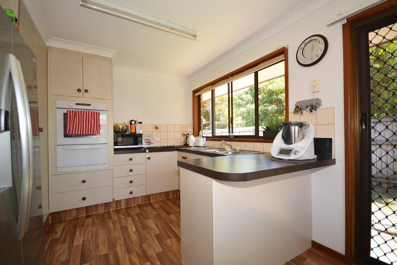 2/3 Bosun Boulevard BANORA POINT 4