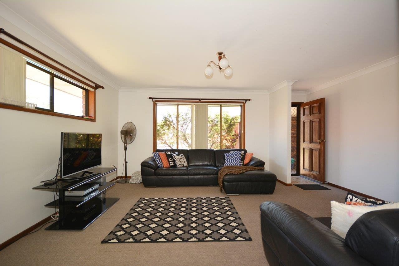 2/3 Bosun Boulevard BANORA POINT 5