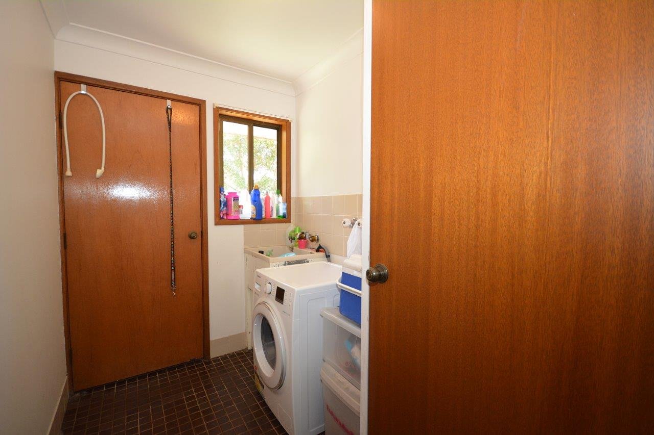 2/3 Bosun Boulevard BANORA POINT 8