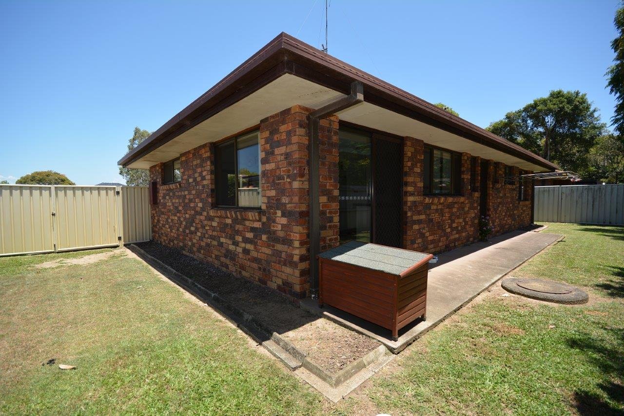 2/3 Bosun Boulevard BANORA POINT 9