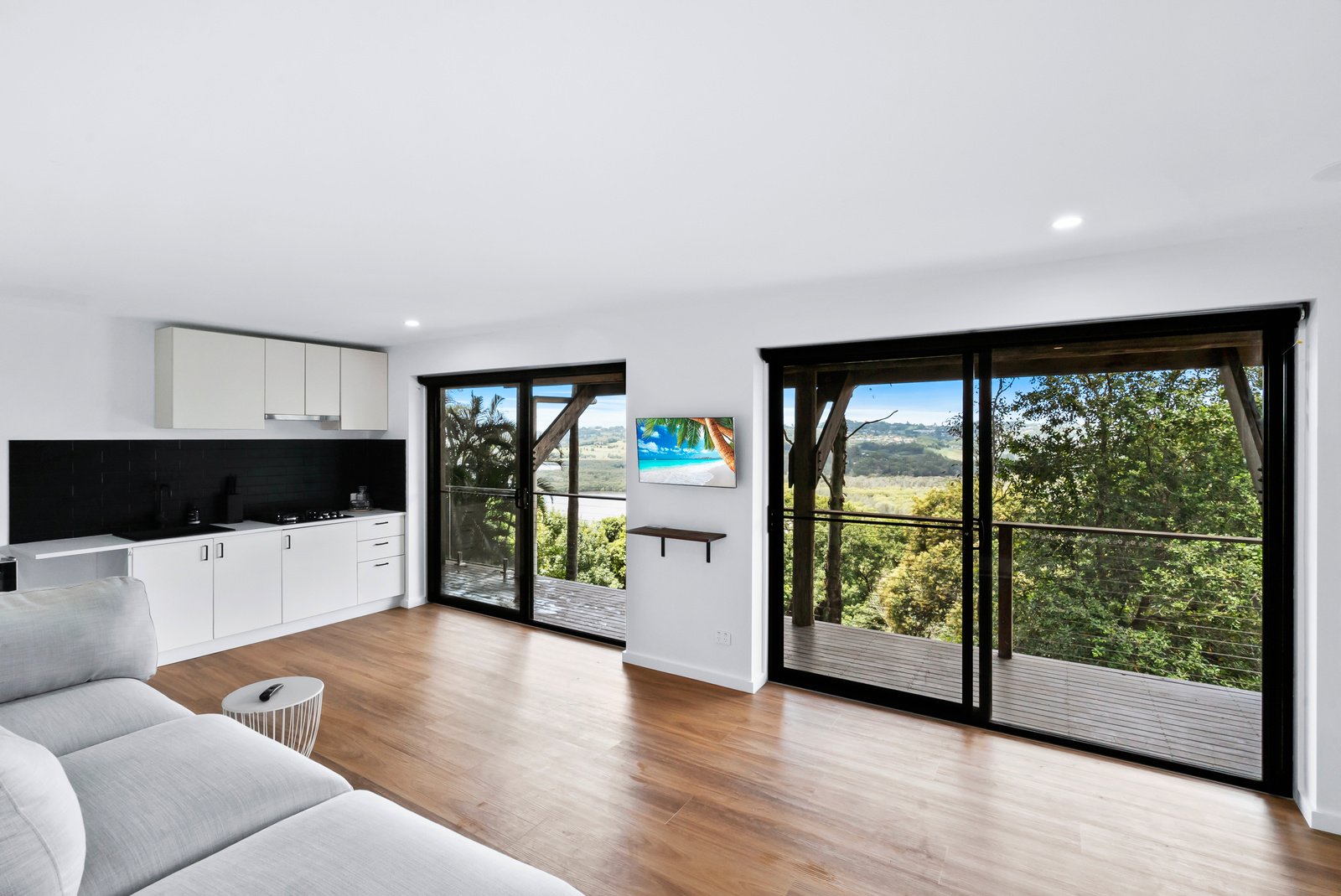 23 Broadwater Esplanade BILAMBIL HEIGHTS 16