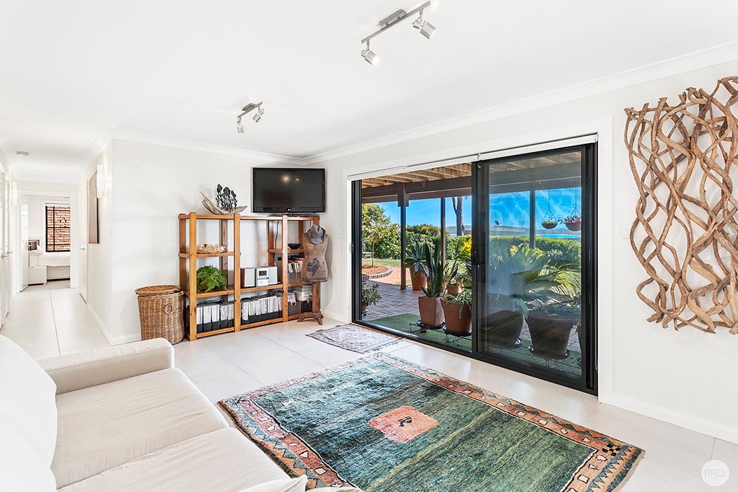 23 Canomii Close NELSON BAY 18