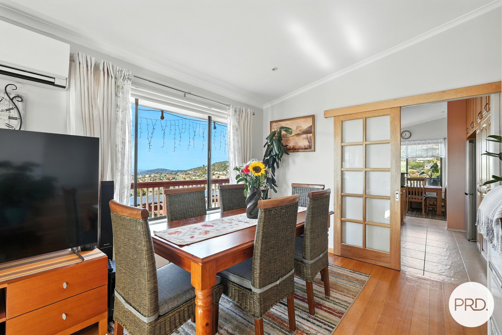 23 Carcoola Street CHIGWELL 14