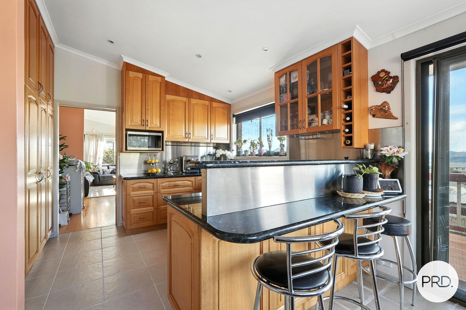 23 Carcoola Street CHIGWELL 18