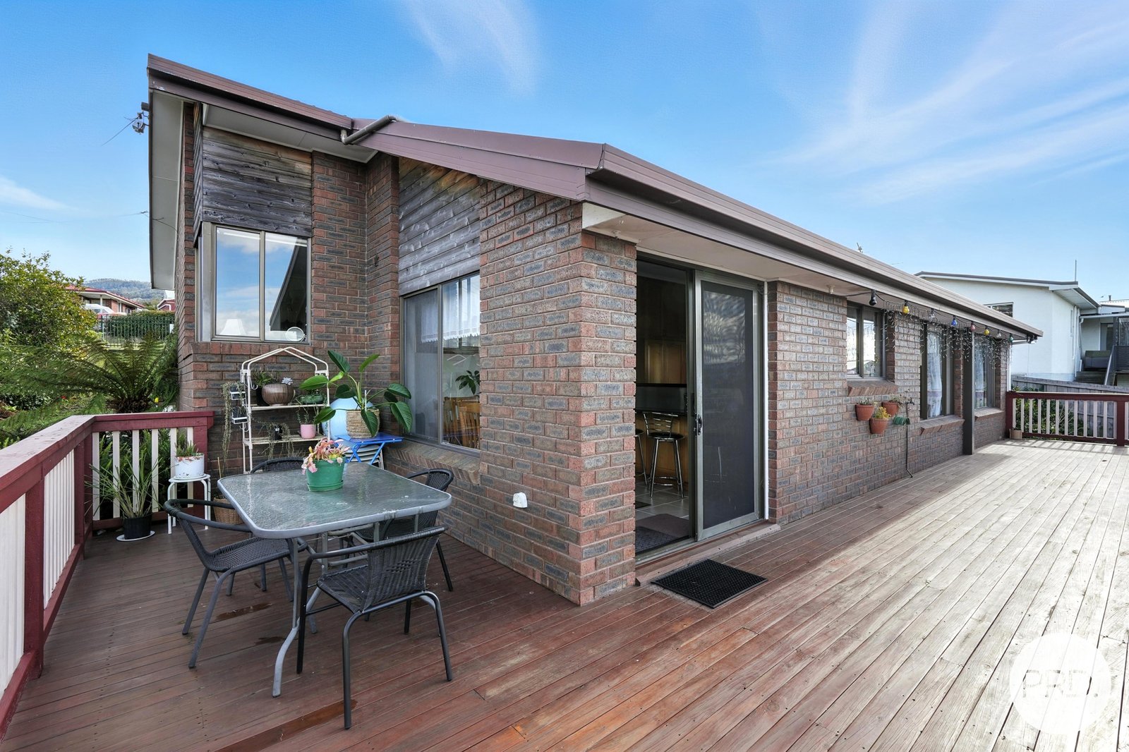 23 Carcoola Street CHIGWELL 25