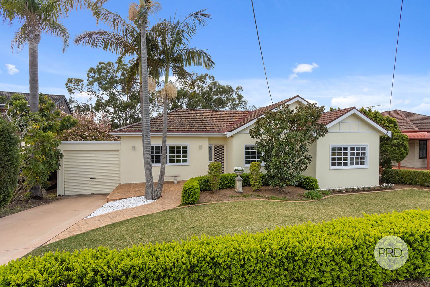 23 Carter Crescent GYMEA BAY 1