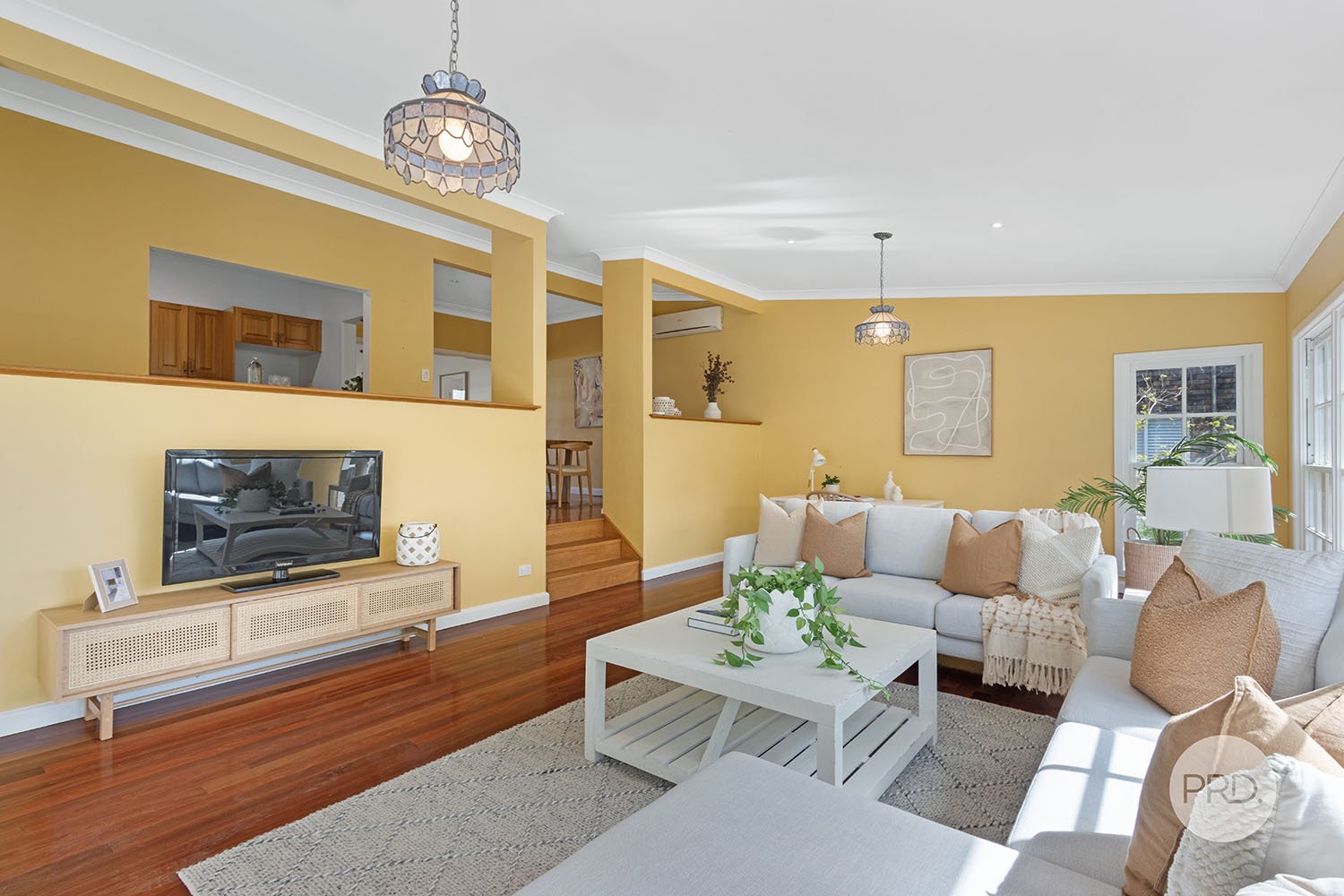 23 Carter Crescent GYMEA BAY 5