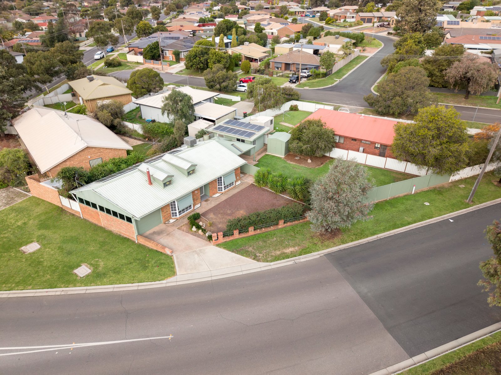 23 Chapple Street CALIFORNIA GULLY 16
