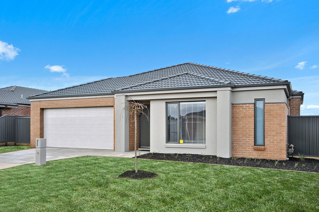 23 Charolais Street DELACOMBE 1