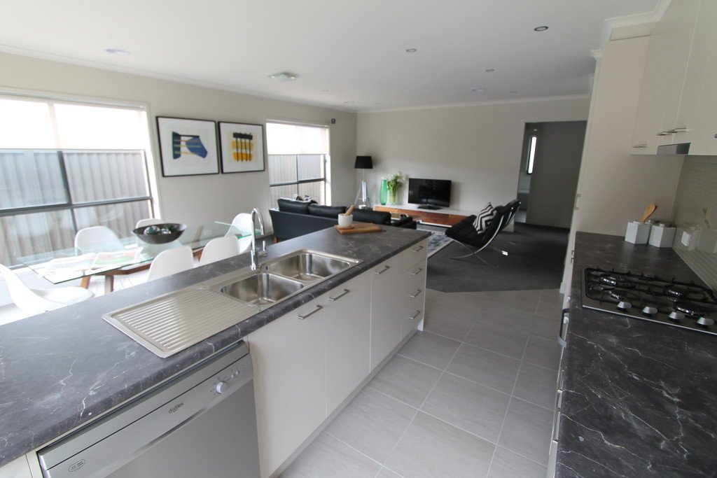 23 Charolais Street DELACOMBE 4