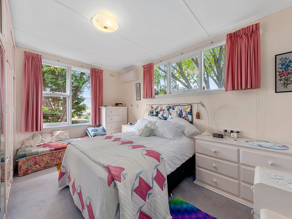 23 Chippendale Street CLAREMONT 11