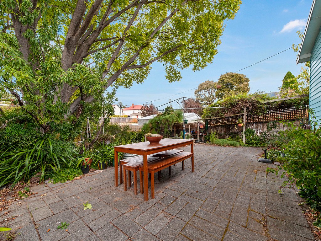 23 Chippendale Street CLAREMONT 15