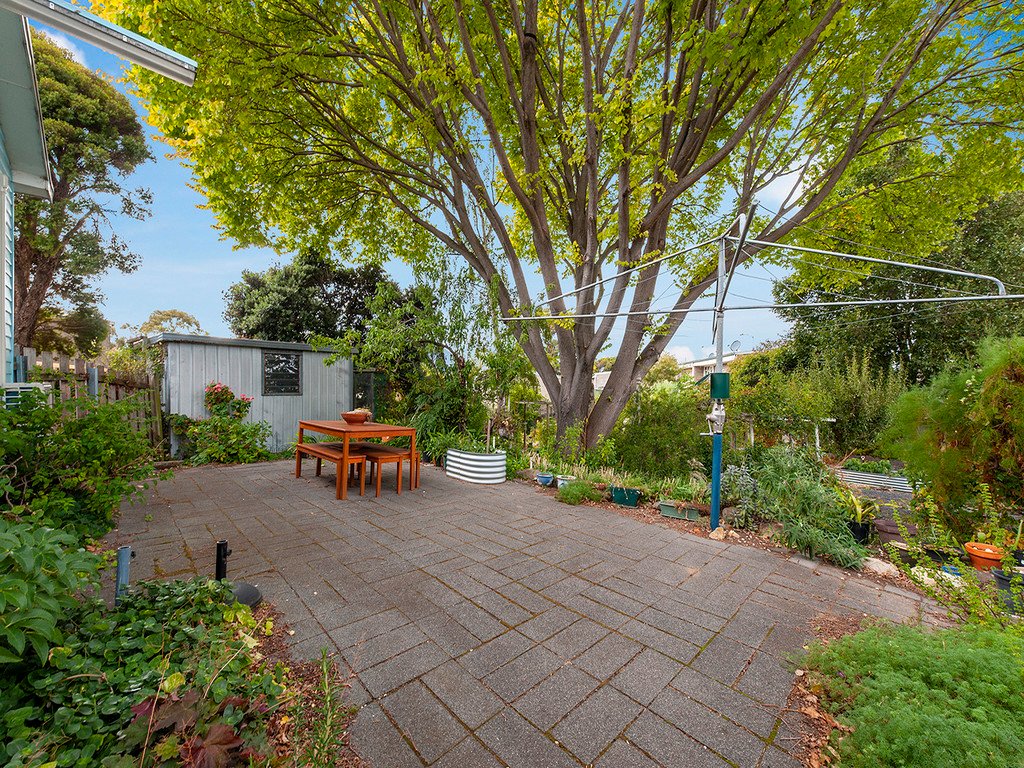 23 Chippendale Street CLAREMONT 16