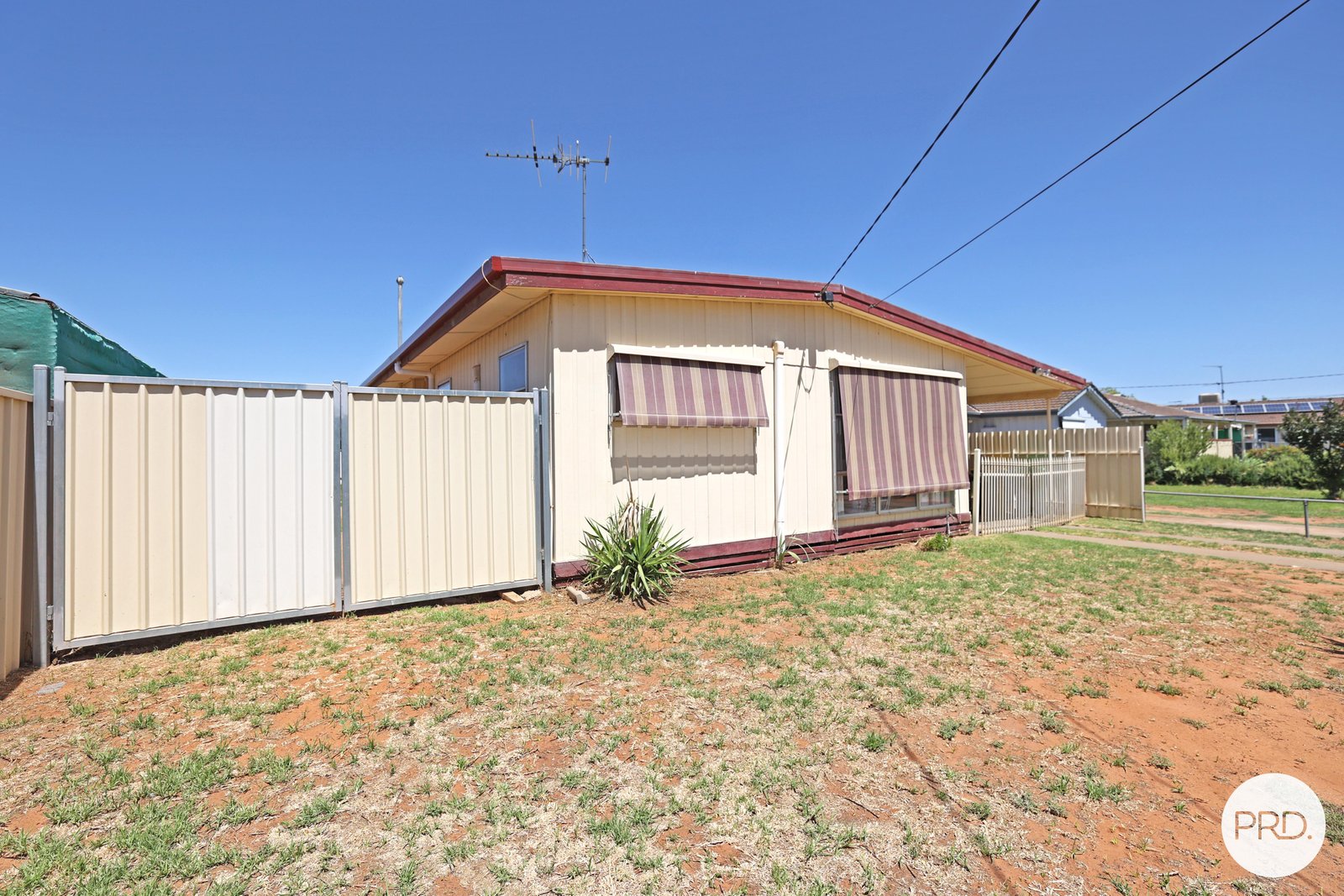 23 Christie Parade MILDURA 16