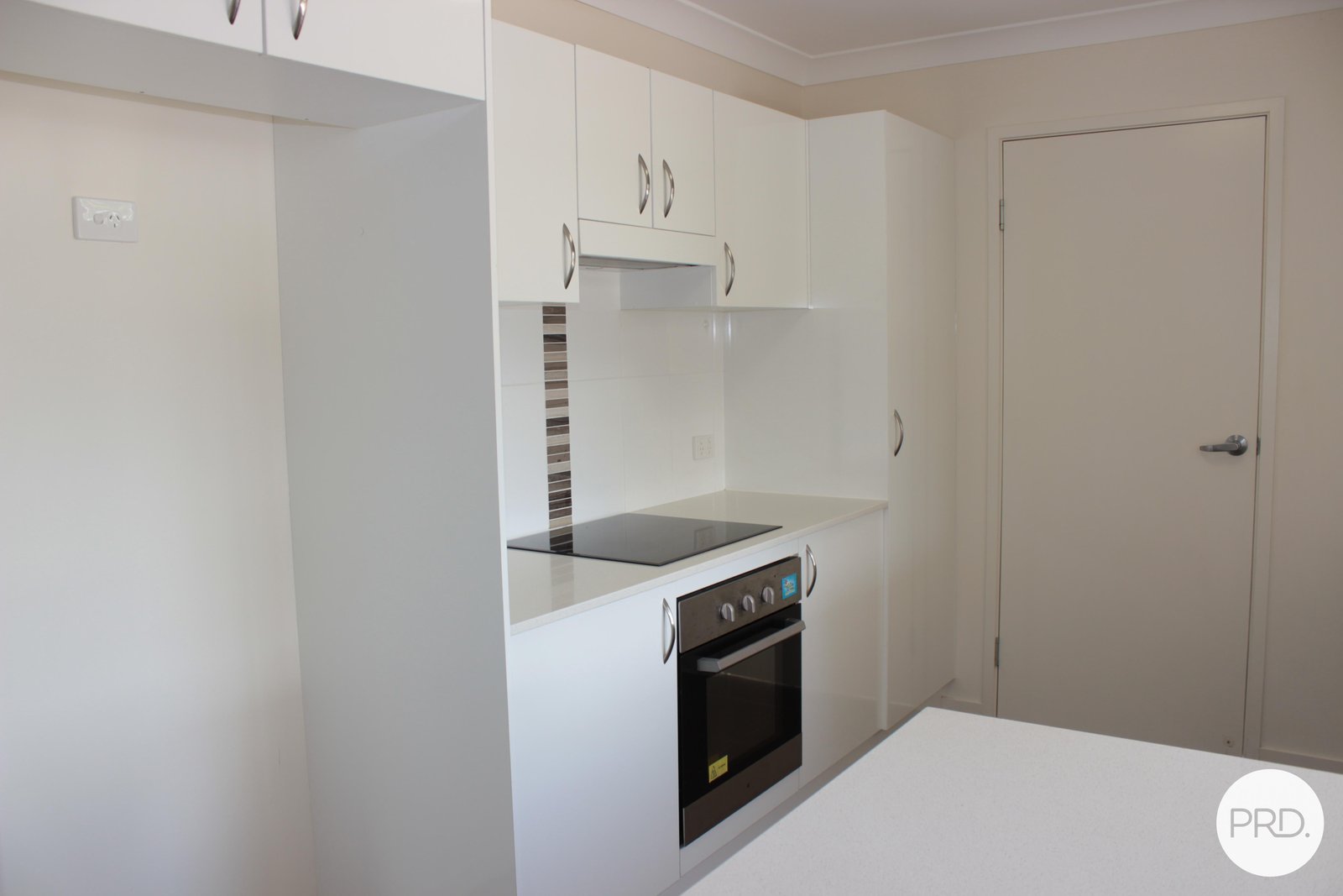 23 Clover Crescent BOYNE ISLAND 6