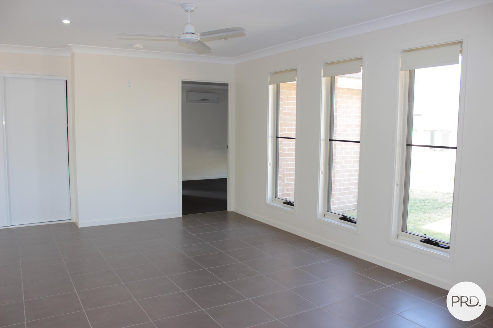 23 Clover Crescent BOYNE ISLAND 8