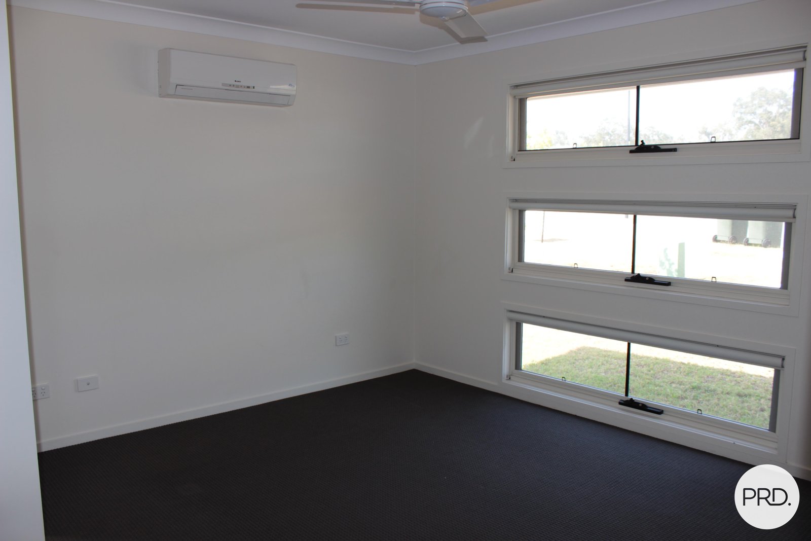 23 Clover Crescent BOYNE ISLAND 14