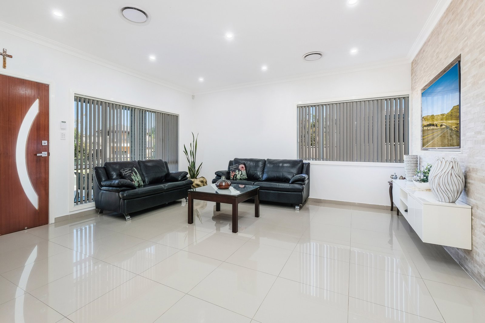 23 Coolaroo Crescent LURNEA 6