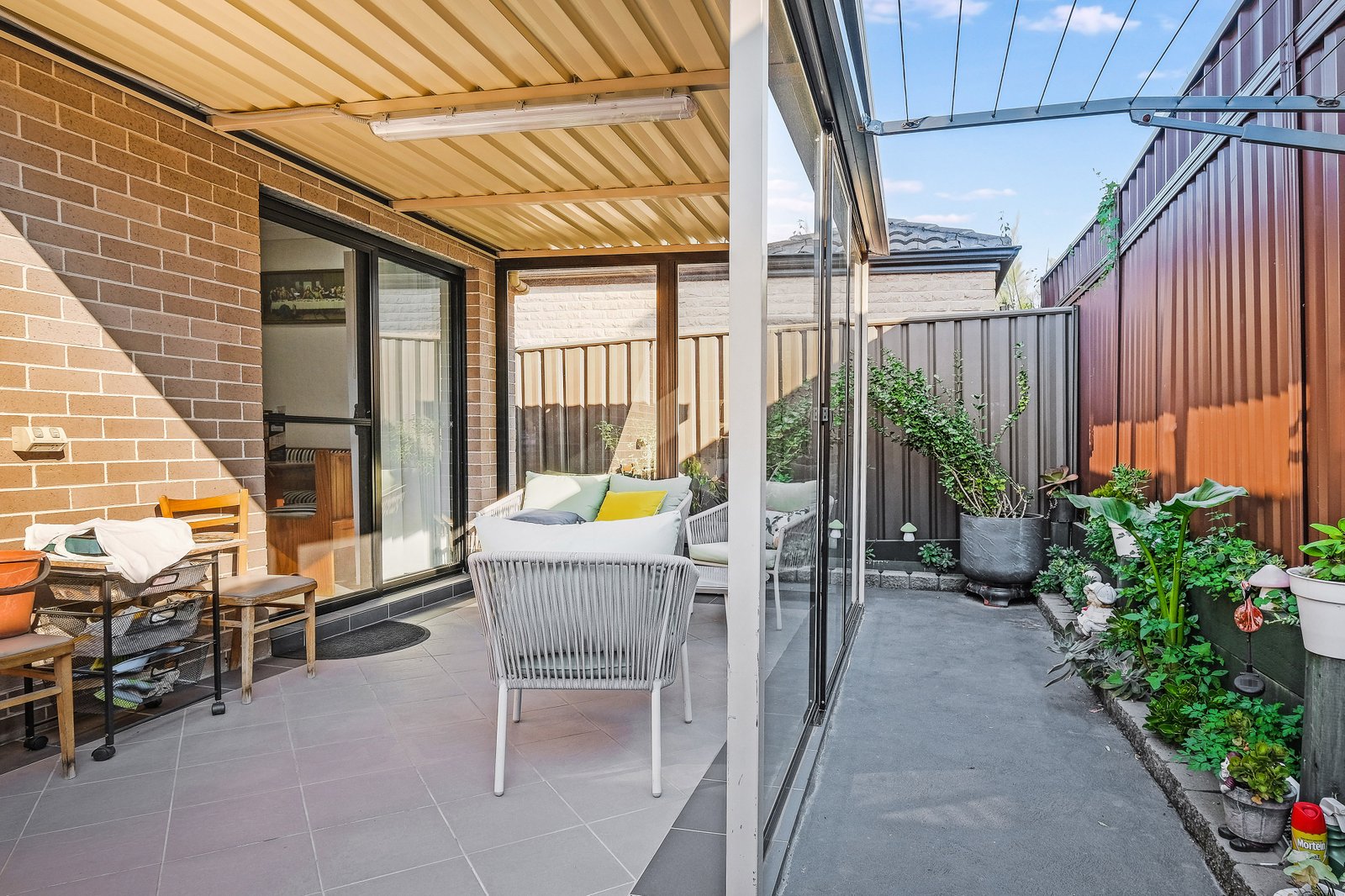 23 Coolaroo Crescent LURNEA 18