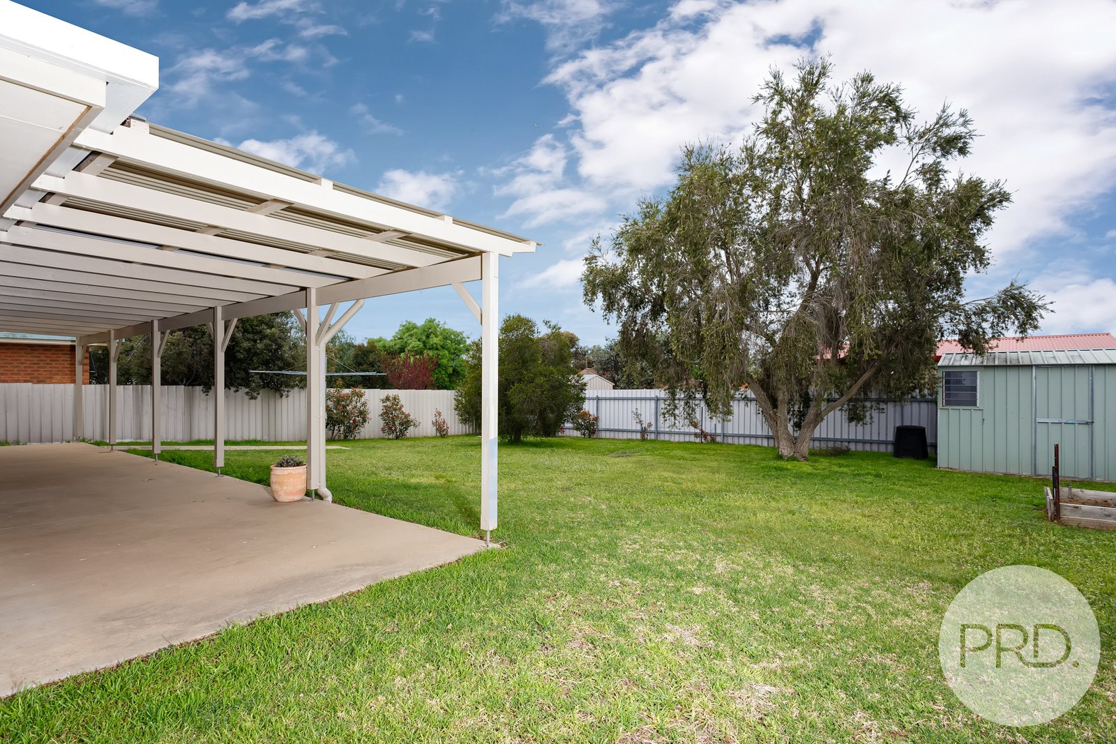 23 Corella Place ESTELLA 8