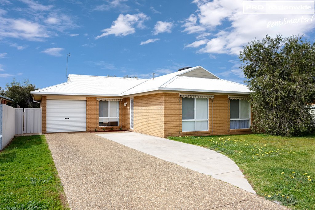 23 Corella Place ESTELLA 1