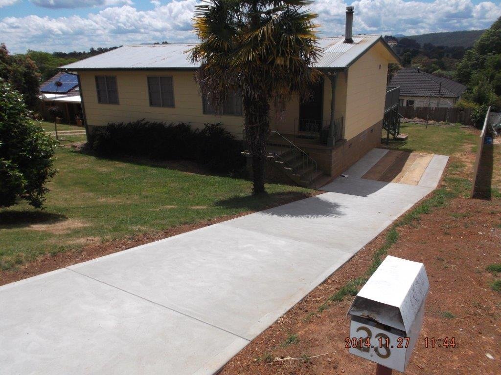 23 Corralyn Ave  BATLOW 1