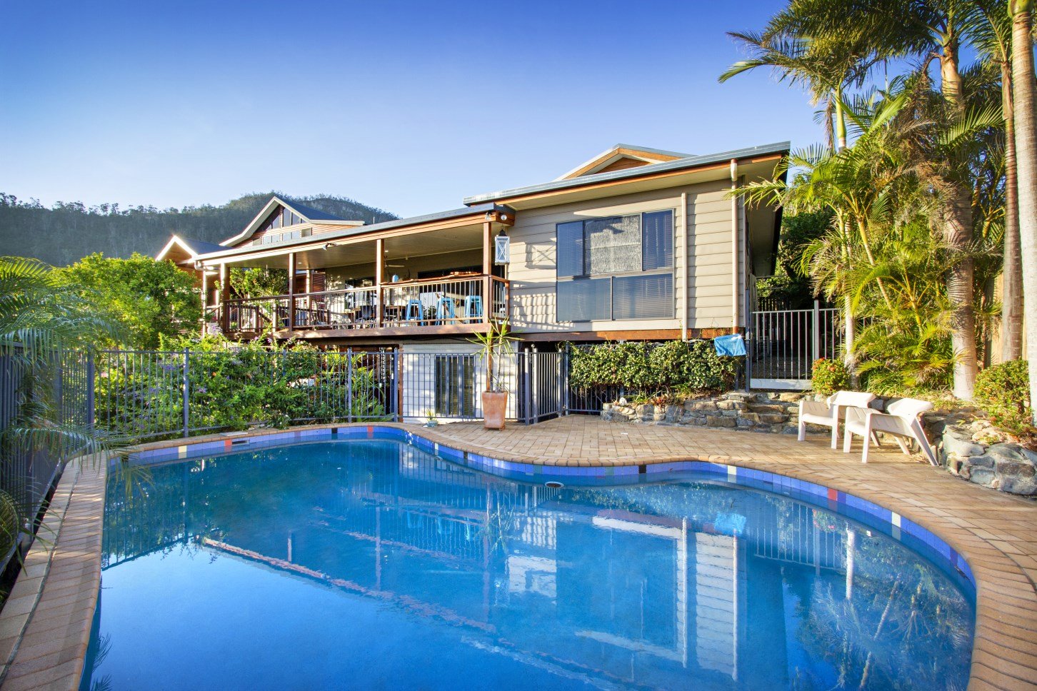 23 Country Road CANNONVALE 3