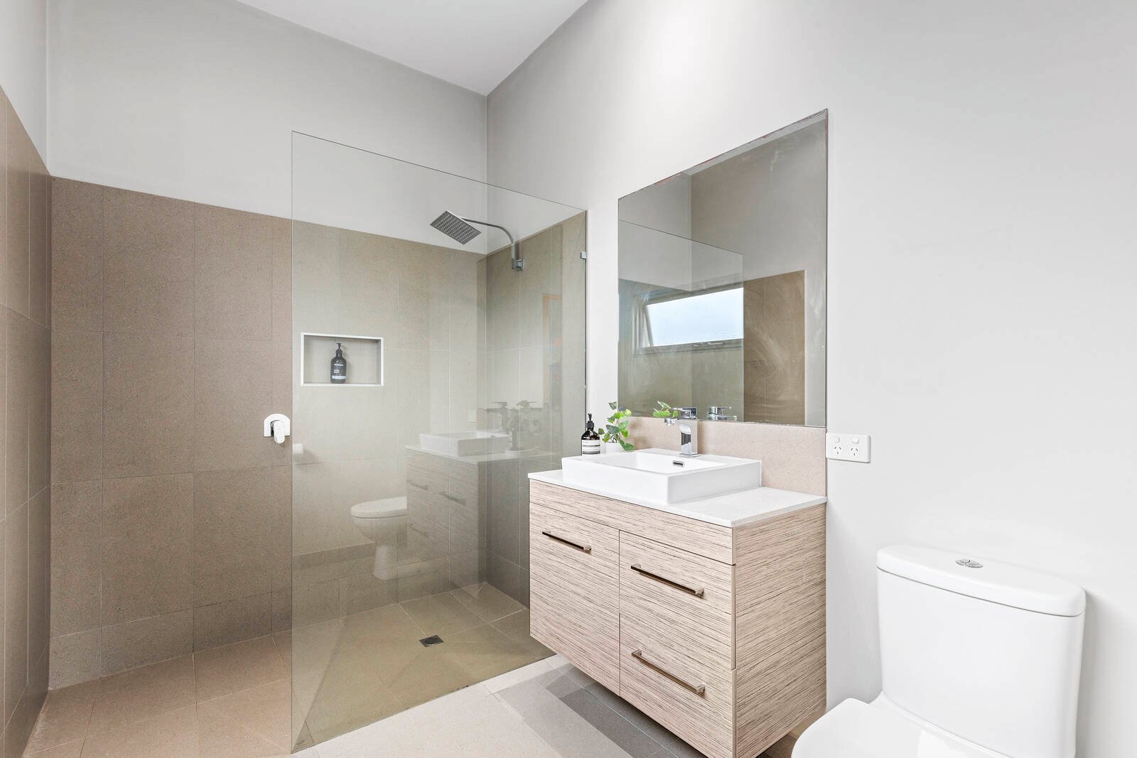 Real Estate and Property in 23 Cowry Way, Point Lonsdale, VIC