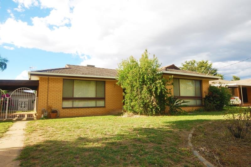 23 Coyne Street MOUNT AUSTIN 1