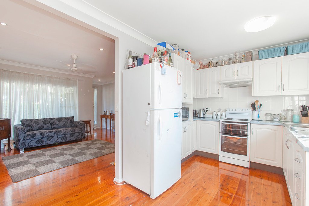 23 Crawford Ave  TENAMBIT 4