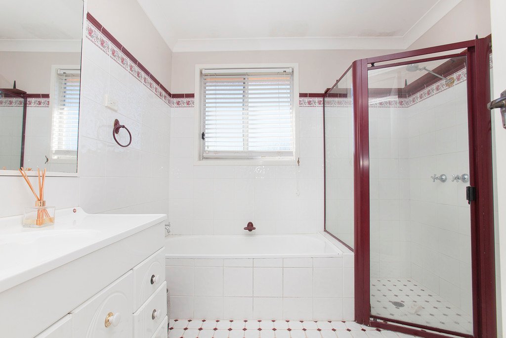 23 Crawford Ave  TENAMBIT 5