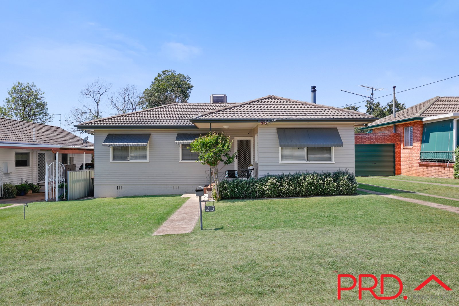 23 Croydon Avenue TAMWORTH 1