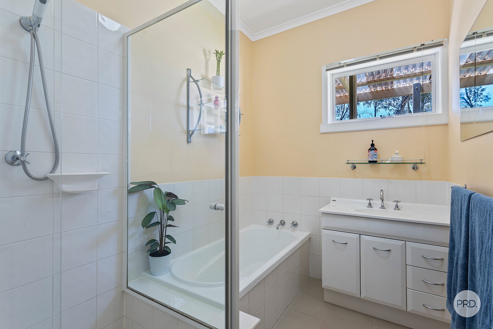 23 Crusoe Road KANGAROO FLAT 13