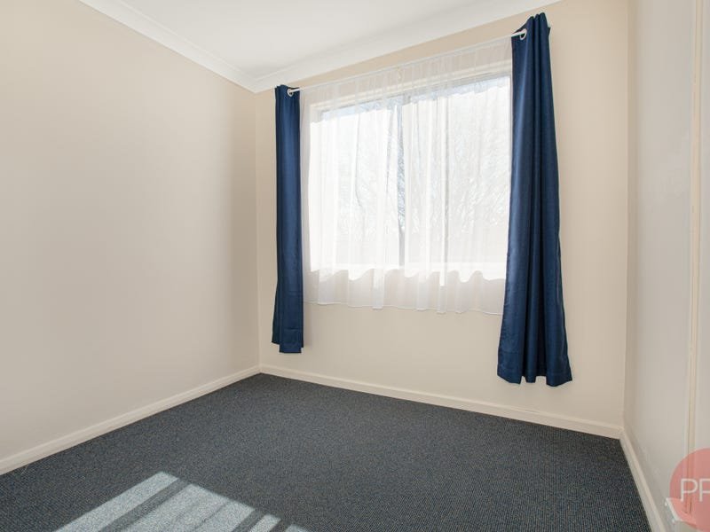 2/3 Cumberland Street EAST MAITLAND 9