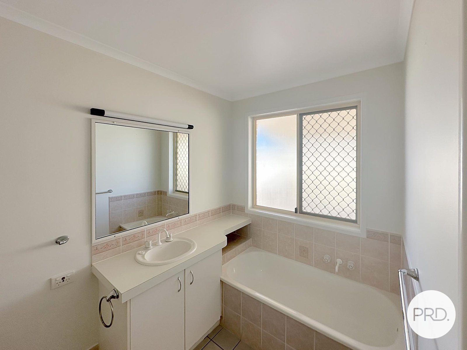 23 Curtis Avenue BOYNE ISLAND 6